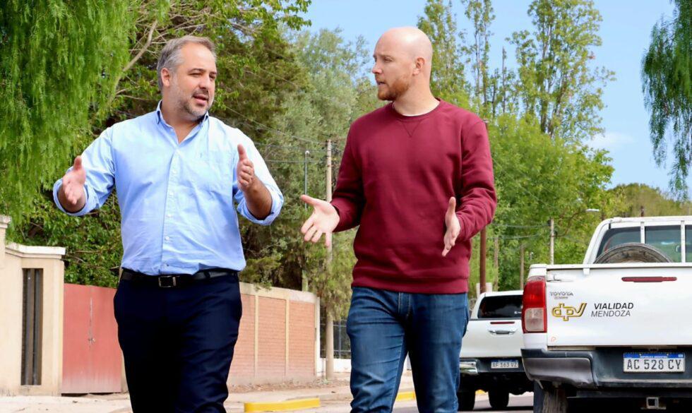 Ambos-intendentes-recorrieron-la-zona-que-mas-ha-crecido-de-Mendoza-980x585